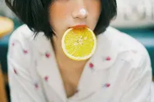 千万级网红为何总在同一个坑里“翻车”