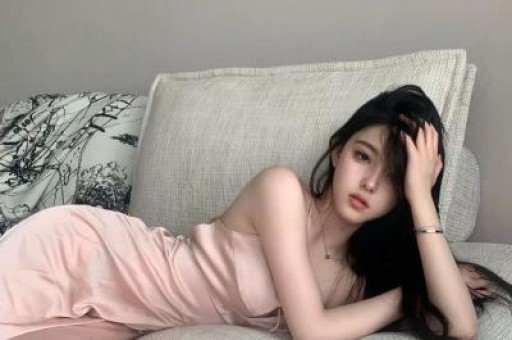 舞台之后的谎言风暴：南非新星Tyla被黑粉传“感染HIV”粉丝集体反击