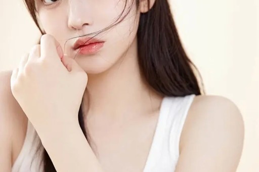 凤凰晚报丨日本海面女尸身份确认：45岁中国籍女性头部和下半身缺失