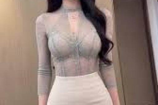 39岁范冰冰参加婚礼被曝光！素面朝天无明星架子网友：挺白挺胖